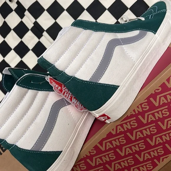 Vans Men’s Sk8-Hi Retro Sport Bistro Green Men’s sneakers - Picture 15 of 16